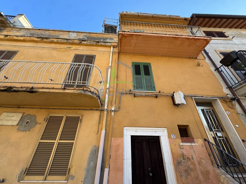 Casa Indipendente in Vendita a Monsampolo del Tronto, 75'000€, 150 m²