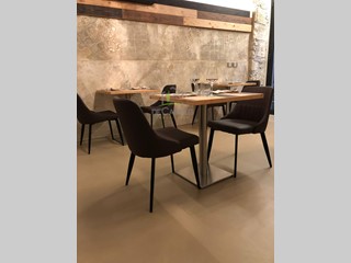 Attività commerciale in Vendita a Ascoli Piceno, 85'000€, 100 m²