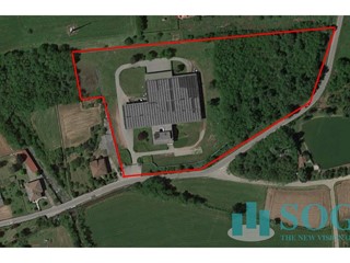 Terreno industriale in Vendita a Cressa, 30000 m²