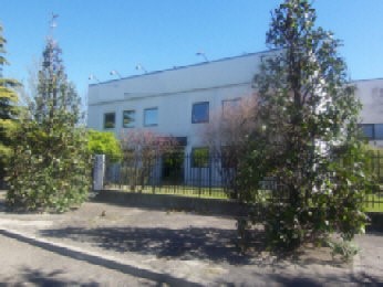 Ufficio in Affitto a Corsico, 10'000€, 1100 m²