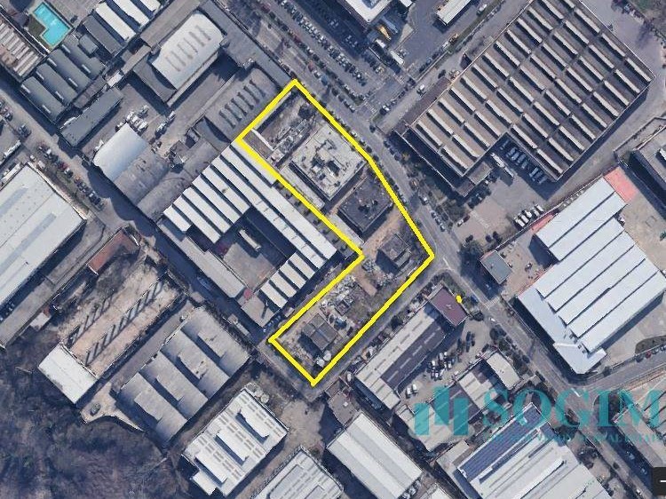 Terreno industriale in Vendita a Settimo Milanese, 2'400'000€, 8000 m²
