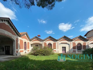 Capannone in Vendita a Samarate, 1'300'000€, 4756 m²