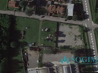 Terreno industriale in Vendita a Vanzaghello, 670'000€, 5660 m²