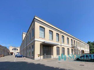Capannone in Affitto a Gallarate, 4'166&euro;, 1235 m²