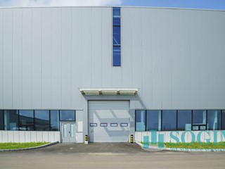 Capannone in Affitto a Casatisma, 16882 m²