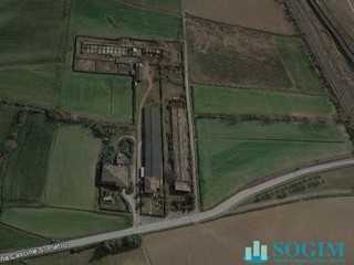 Terreno industriale in Vendita a Cassano d'Adda, 500'000€, 3790 m²