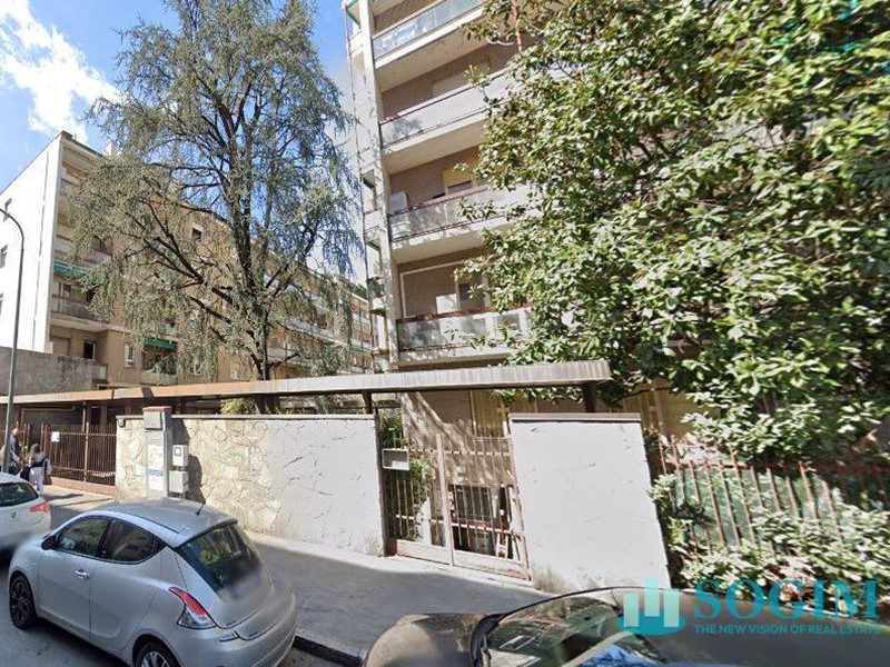 Laboratorio in Vendita a Milano, 298'000€, 145 m²