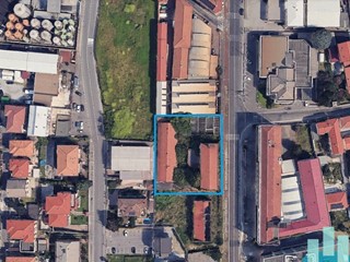Terreno industriale in Vendita a Paderno Dugnano, 600'000€, 1950 m²