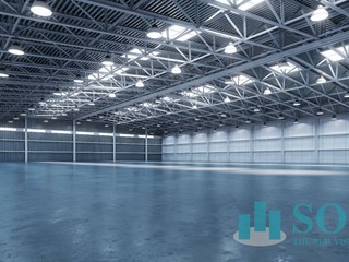 Capannone in Affitto a Vercelli, 16800 m²