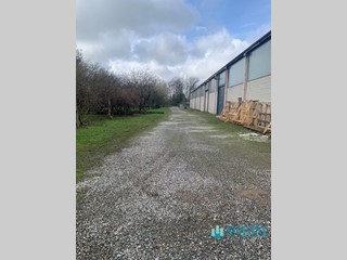 Terreno industriale in Vendita a Misinto, 460'000€, 3600 m²