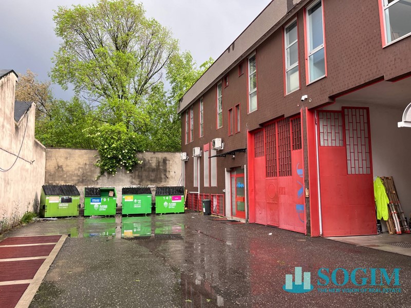 Capannone in Affitto a Milano, 5'833€, 750 m²