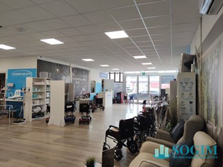 Immobile commerciale in Affitto a Liscate, 4'600€, 800 m²