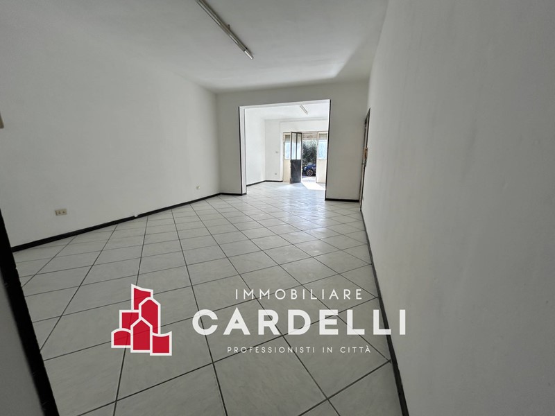 Trilocale in Vendita a Morrovalle, 59'000&euro;, 100 m²