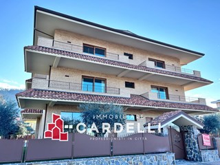 Ufficio in Vendita a Sant'Elpidio a Mare, 997 m²