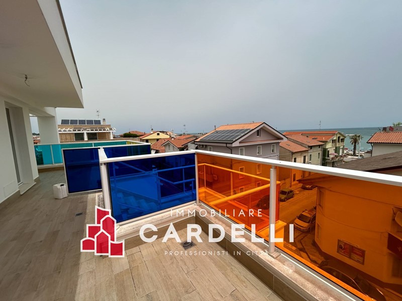 Trilocale in Vendita a Porto Sant'Elpidio, 350'000€, 156 m²