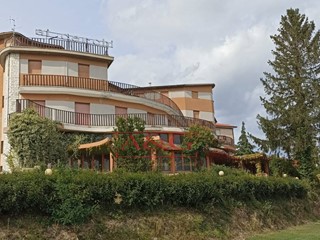 Appartamento in Vendita a Sarnano, 795'000€, 2000 m²