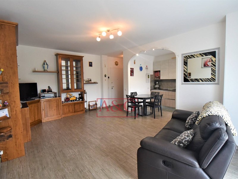 Appartamento in Vendita a Comunanza, 198'000€, 150 m²