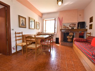 Quadrilocale in Vendita a Montemonaco, 52'000€, 87 m²