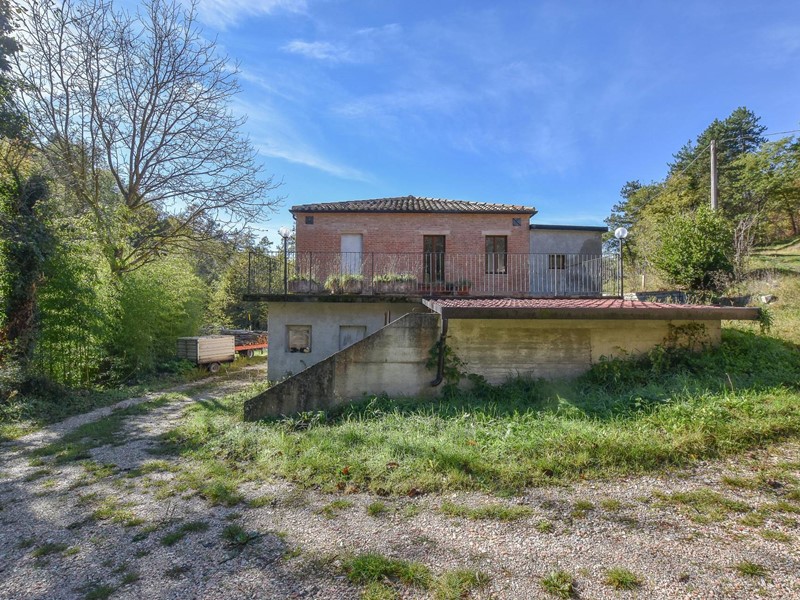 Appartamento in Vendita a Comunanza, 120'000&euro;, 110 m²