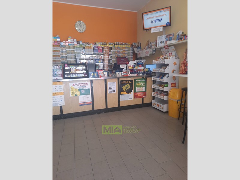 Immobile commerciale in Vendita a Fermo, 95'000€, 32 m²
