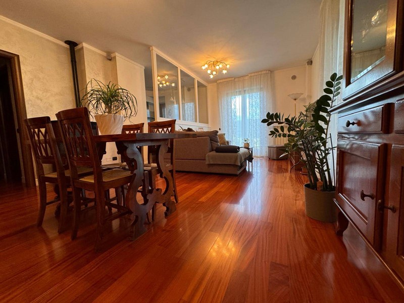 Appartamento in Vendita a Amandola, 195'000&euro;, 110 m²