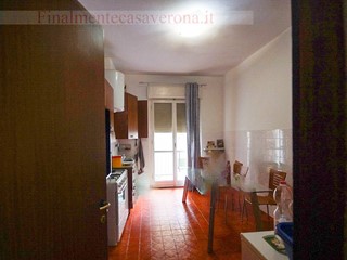 Quadrilocale in Vendita a Isola della Scala, 125'000€, 117 m²