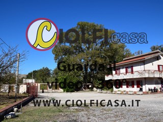 Casa Indipendente in Vendita a San Vittore del Lazio, 126'400€, 158 m²