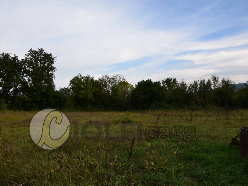 Terreno edificabile in Vendita a Pignataro Interamna, 260'000€, 8169 m²