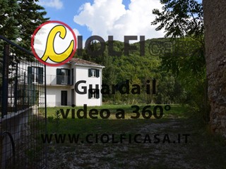 Casa Indipendente in Vendita a Vallerotonda, 69'000€, 120 m²