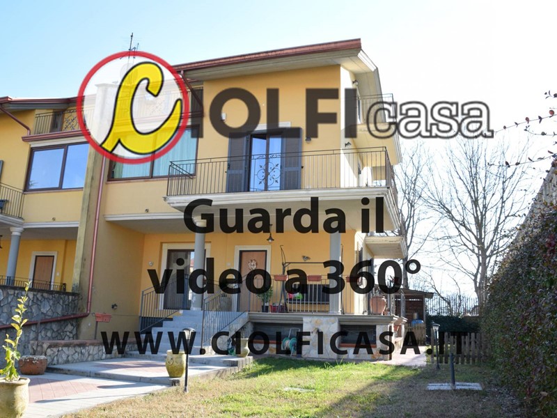 Villetta a schiera in Vendita a Pignataro Interamna, 159'000€, 167 m²