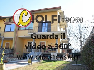 Villetta a schiera in Vendita a Pignataro Interamna, 159'000€, 167 m²