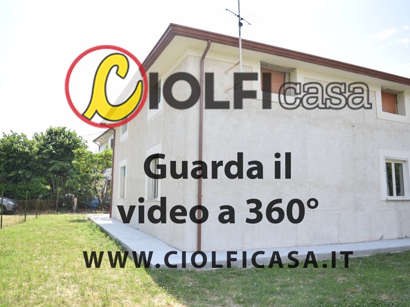 Casa Indipendente in Vendita a Cassino, 450€, 90 m²