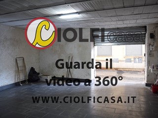 Casa Indipendente in Vendita a Frosinone, 39'000€, 80 m²