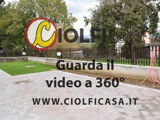 Villa in Affitto a Cassino, 600€, 100 m²
