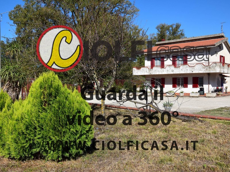 Casa Indipendente in Vendita a San Vittore del Lazio, 295'000€, 1278 m²