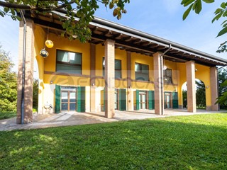 Villa in Vendita a Mediglia, 1'200'000€, 575 m²