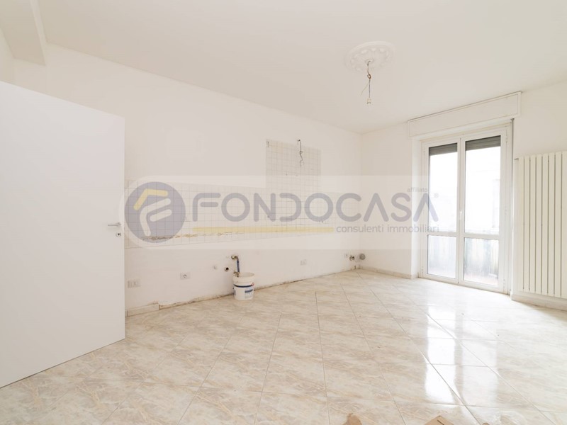 Trilocale in Vendita a Milano, 175'000€, 70 m²