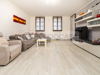 Bilocale in Vendita a Milano, 219'000€, 82 m²