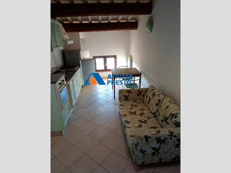 Monolocale in Affitto a Castelfiorentino, 370&euro;, 30 m²