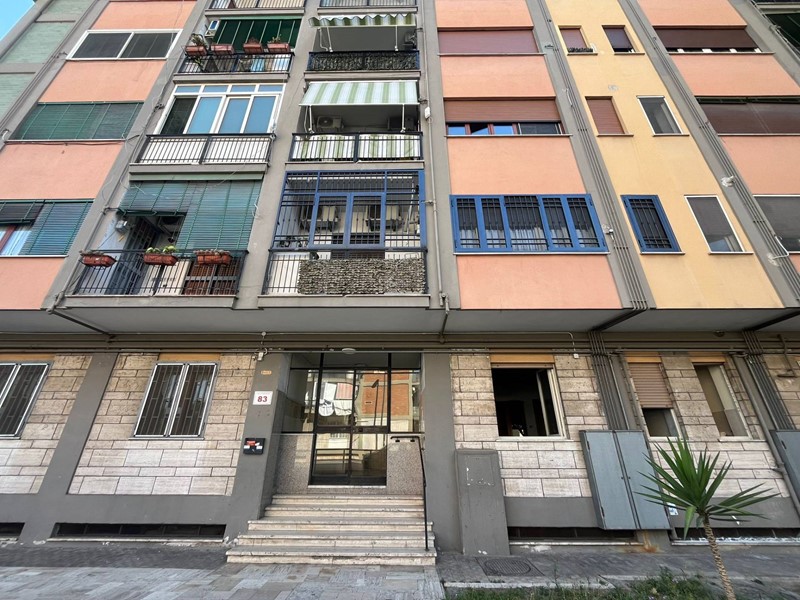 Quadrilocale in Vendita a Napoli, 139'000€, 136 m²