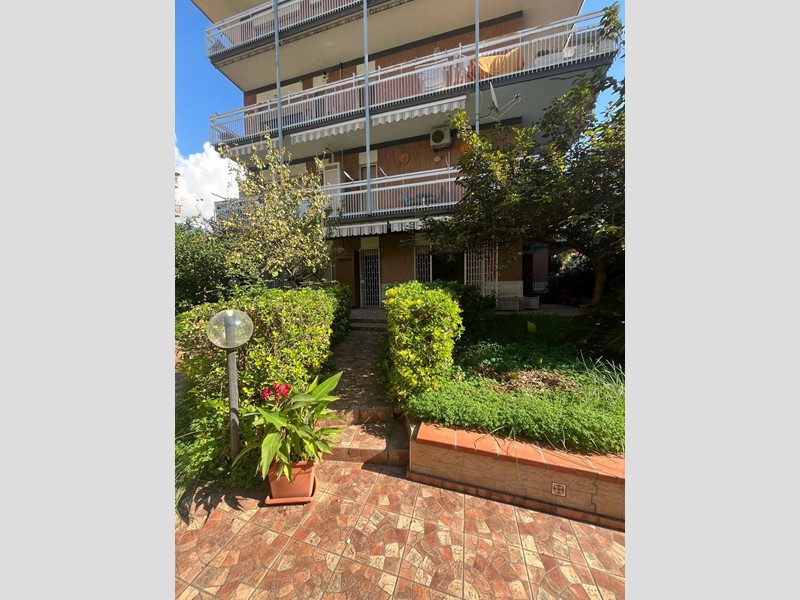 Appartamento in Vendita a Formia, 295'000€, 120 m²