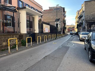 Trilocale in Vendita a Napoli, 75'000€, 76 m²