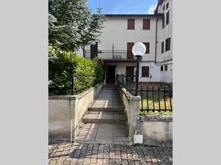 Quadrilocale in Vendita a Castel di Sangro, 169'000€, 75 m²