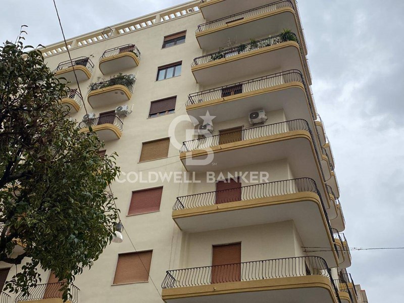 Ufficio in Vendita a Taranto, 129'000€, 126 m²