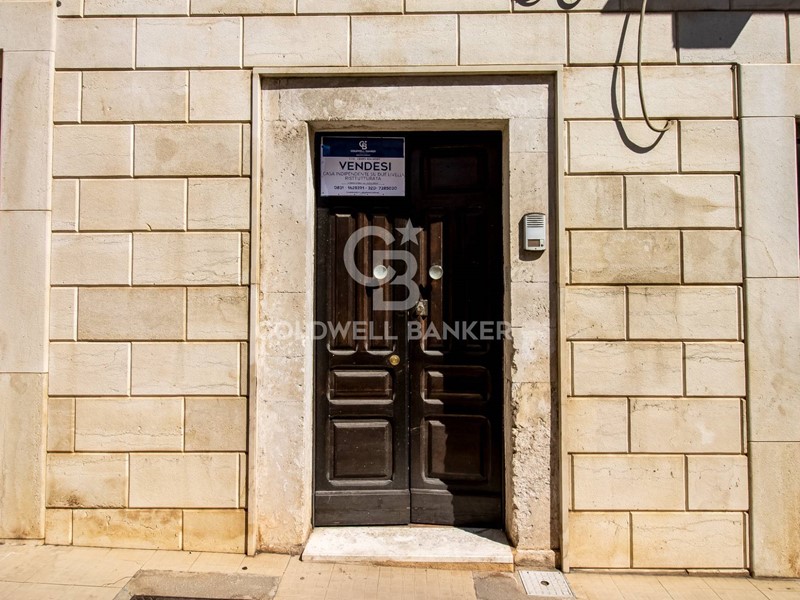 Casa Indipendente in Vendita a Ceglie Messapica, 135'000€, 110 m²