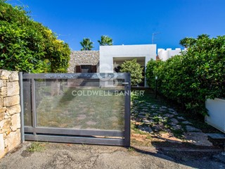Villa in Vendita a Ostuni, 298'000€, 84 m²