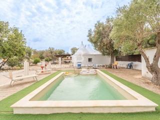 Cascina in Vendita a Ostuni, 350'000€, 90 m²