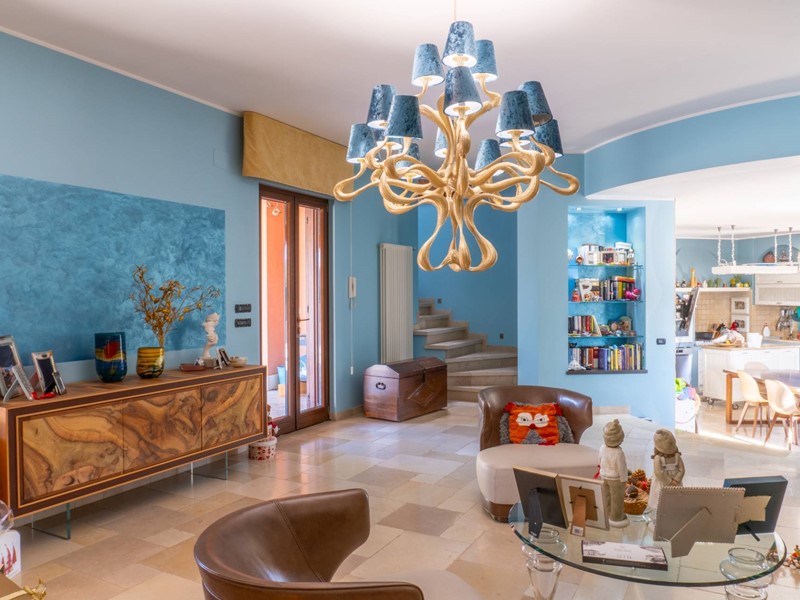 Villa in Vendita a San Vito dei Normanni, 720'000€, 320 m²