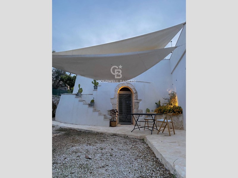 Cascina in Vendita a Ostuni, 345'000&euro;, 100 m²