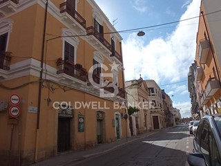 Appartamento in Vendita a Brindisi, 160'000€, 195 m²